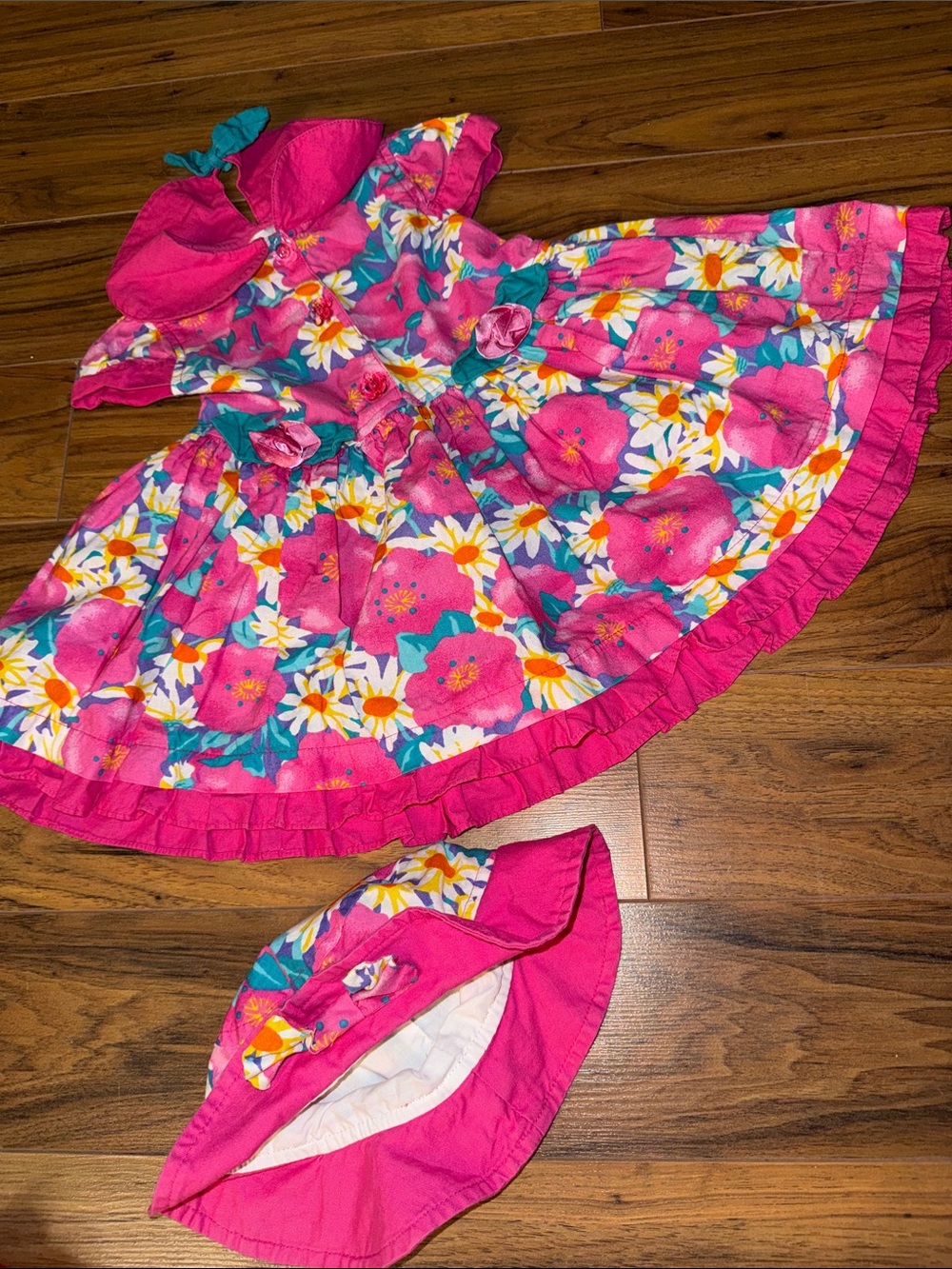 18-24m 1980s Vintage vibrant pink floral toddler dress retro-inspired daisy pink